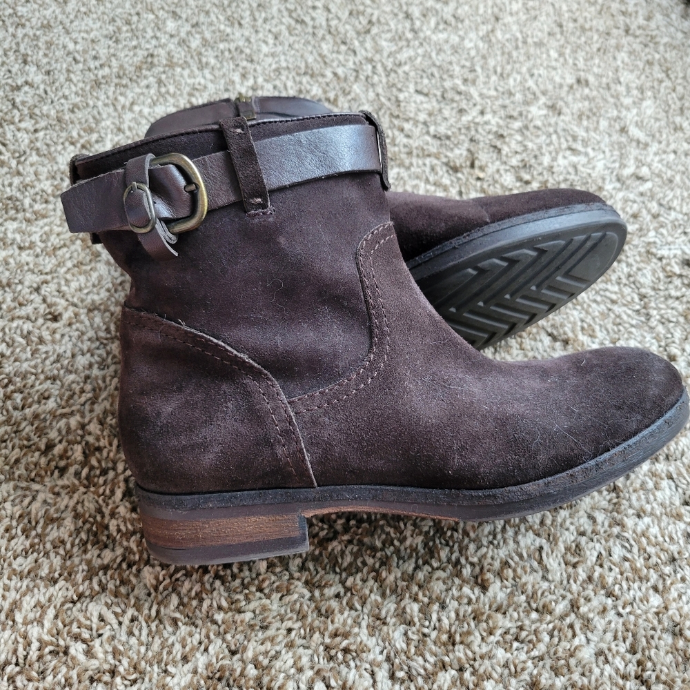 Alberto Fermani Suede Buckle Boots